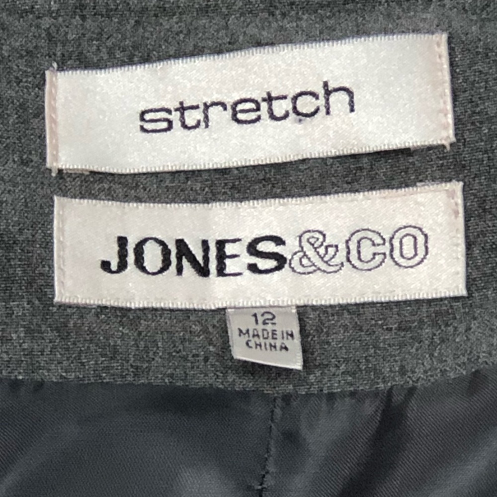Jones & Co Gray Work Blazer Big Black Buttons size 12 - Picture 8 of 9